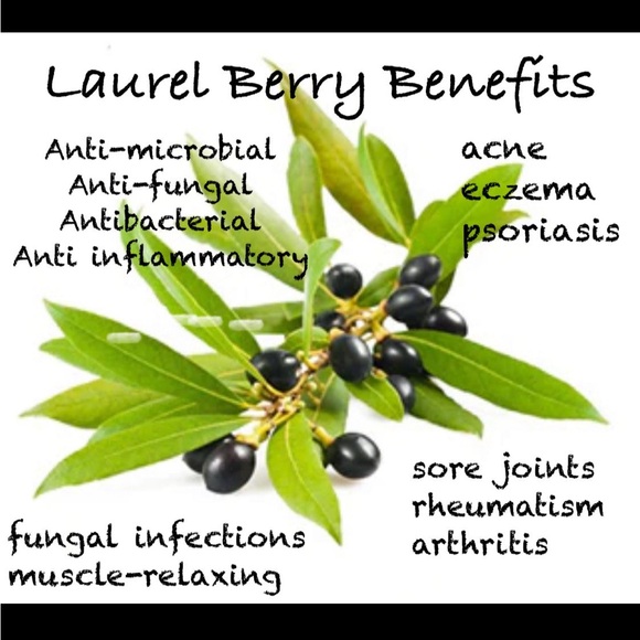 Turmeric Soap Bar + Facial Exfoliating Tool - Picture 5 of 8